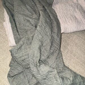 Neutral Scarves from H&M